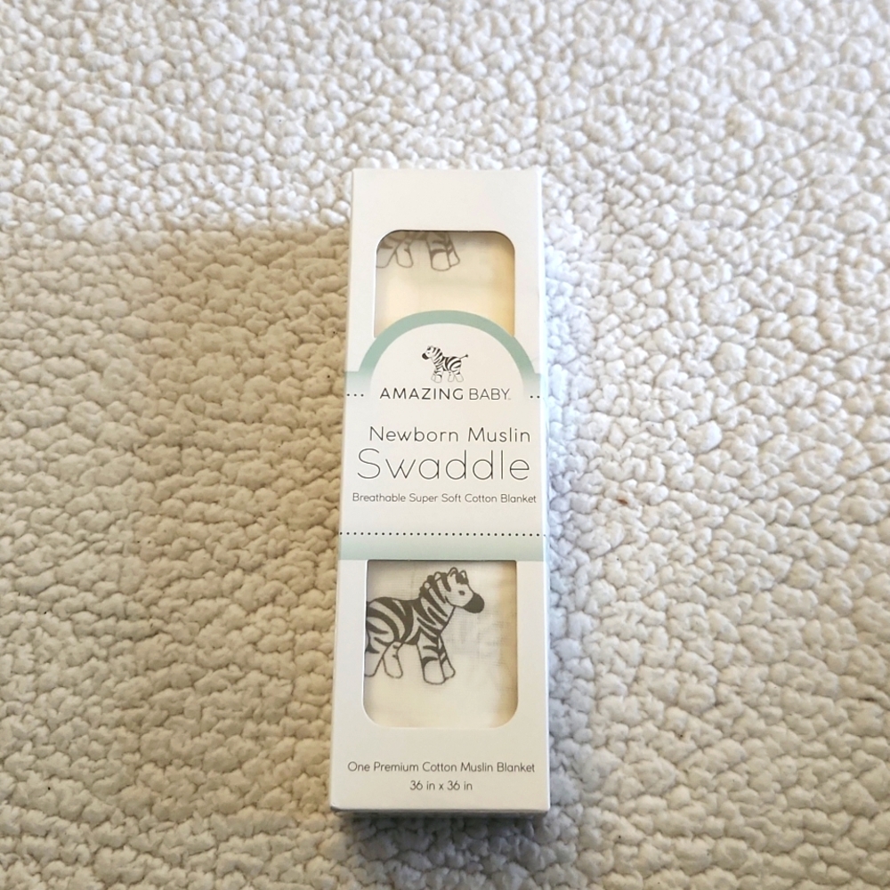 Amazing Baby newborn baby muslin swaddle